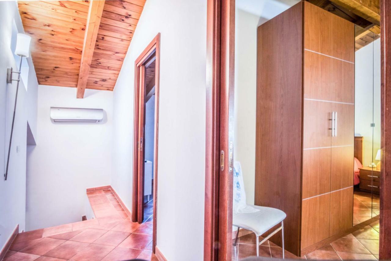 Amore Rentals - Maison Palazzo Correale Sorrento Buitenkant foto